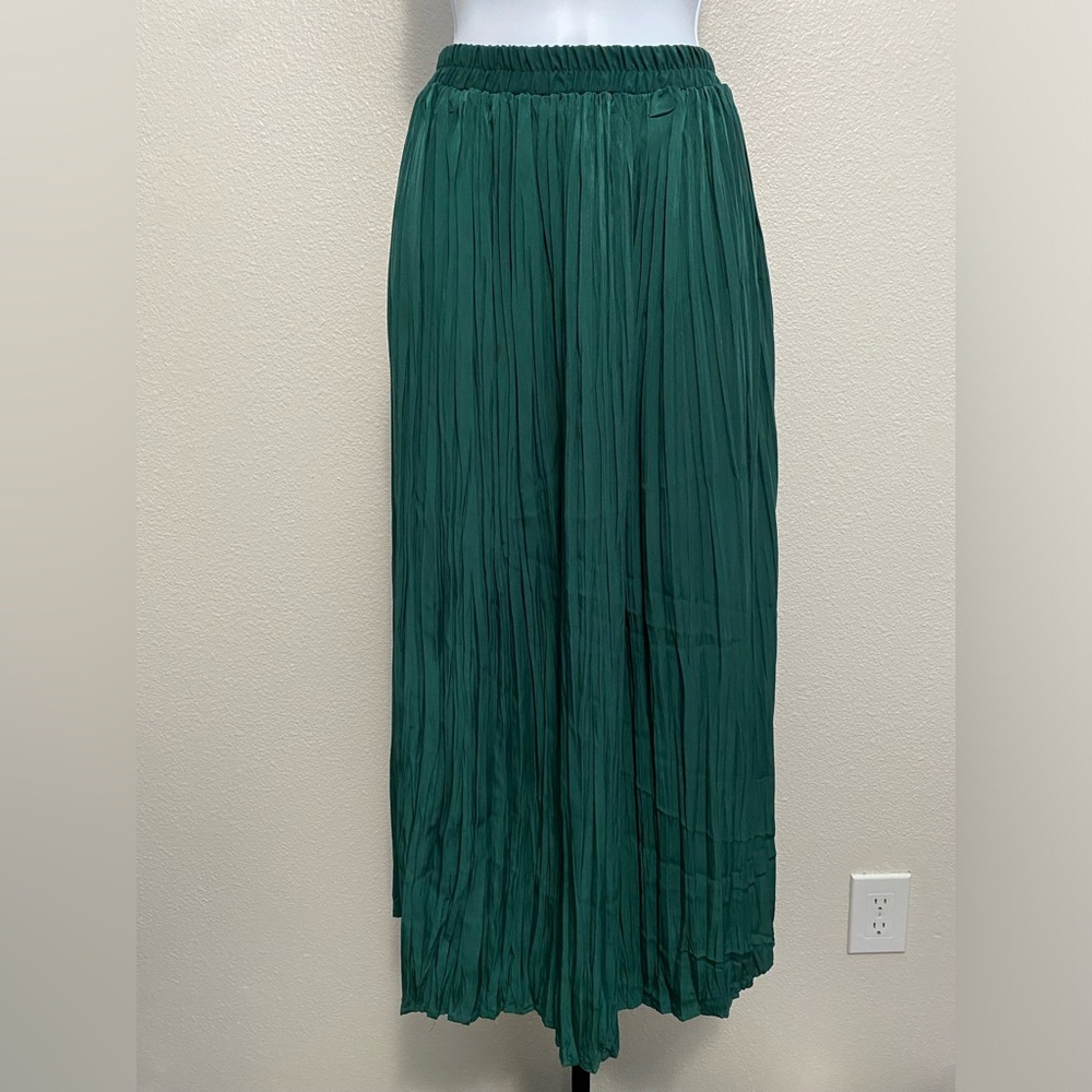 Vintage Pleated Maxi Skirt Emerald Green Preppy Academia Capsule Office Siren‎